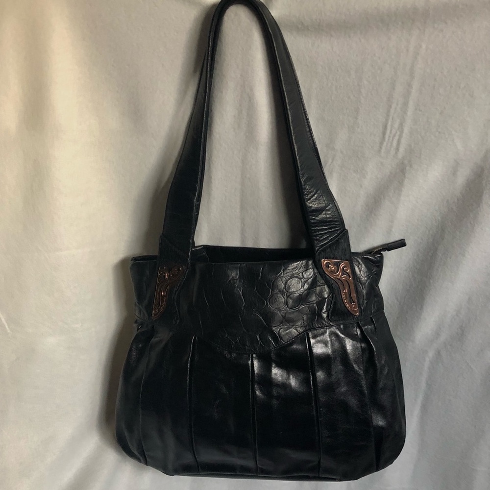 Cromia Italian leather black shoulder bag purse